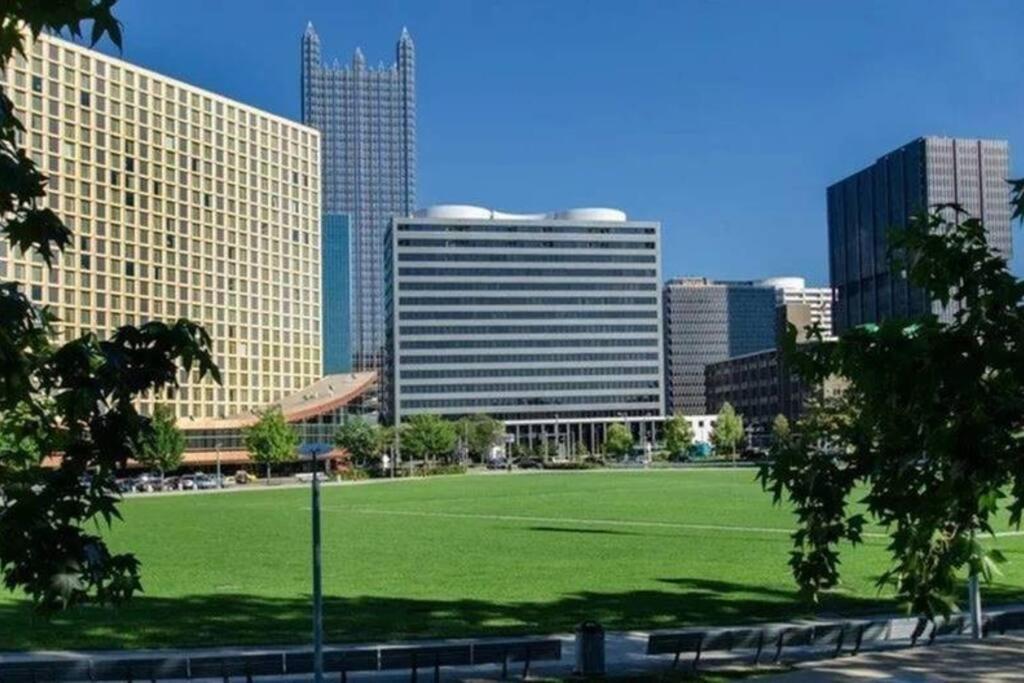 Sprawling Stadium Views Wonderful Location 24-7 Parking Gym Lounge بيتسبرغ المظهر الخارجي الصورة